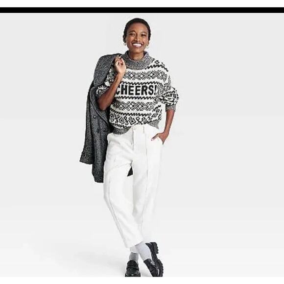 Women's Winter Cheers Crewneck Pullover Oversize Sweater Target White Medium - Picture 2 of 10